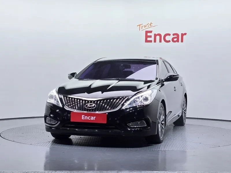 Hyundai Grandeur Hg300 Premium, снимка 3 - Автомобили и джипове - 53777988