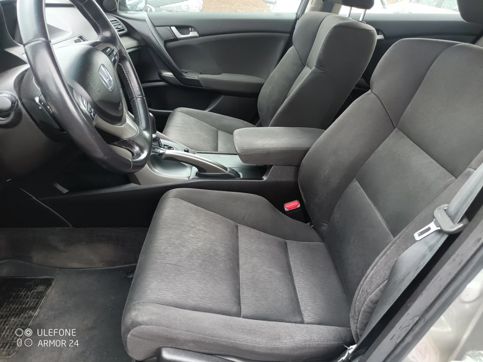 Honda Accord Автомат 2.0 бензин | Mobile.bg — изображение 12
