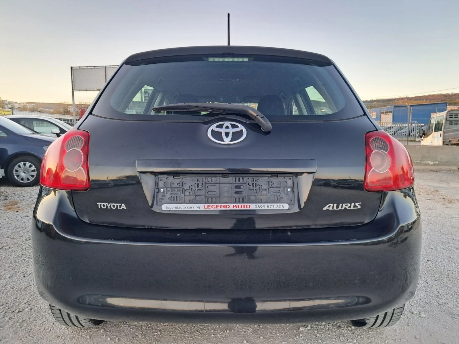 Toyota Auris 1.6 Бензин  - изображение 5