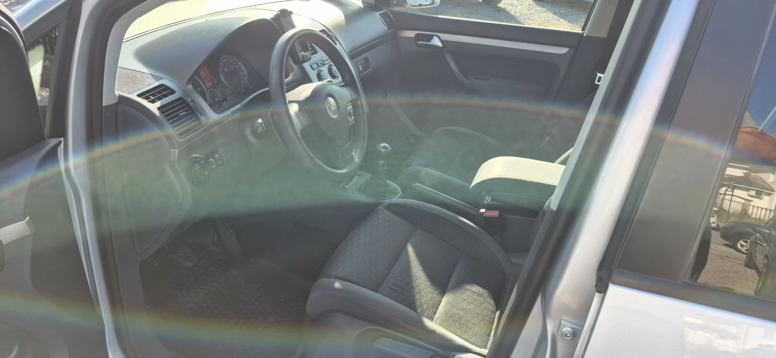 VW Touran 2.0 TDI Evro 4 - изображение 8