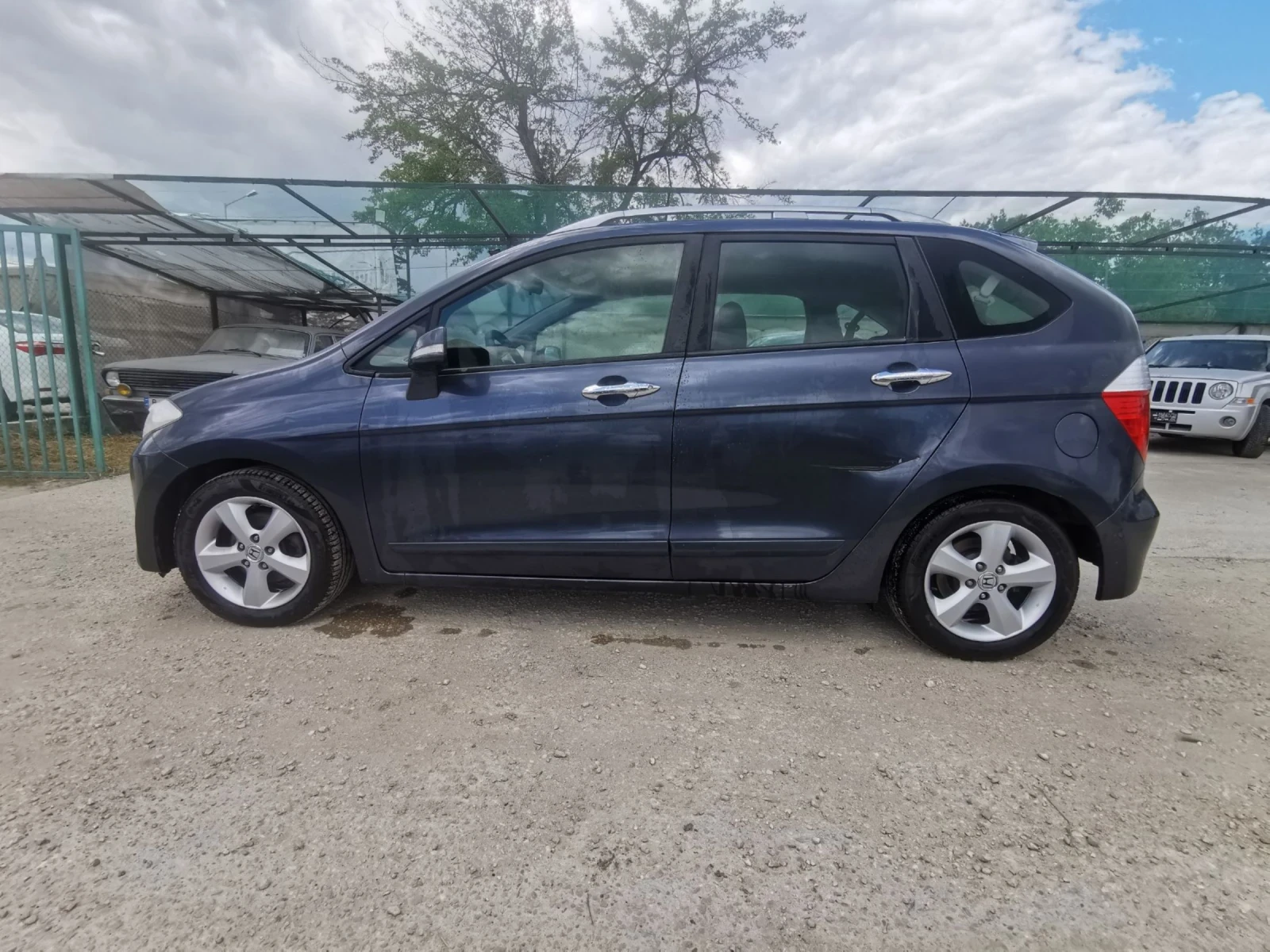 Honda Fr-v 2, 2d 140к.с. - изображение 8