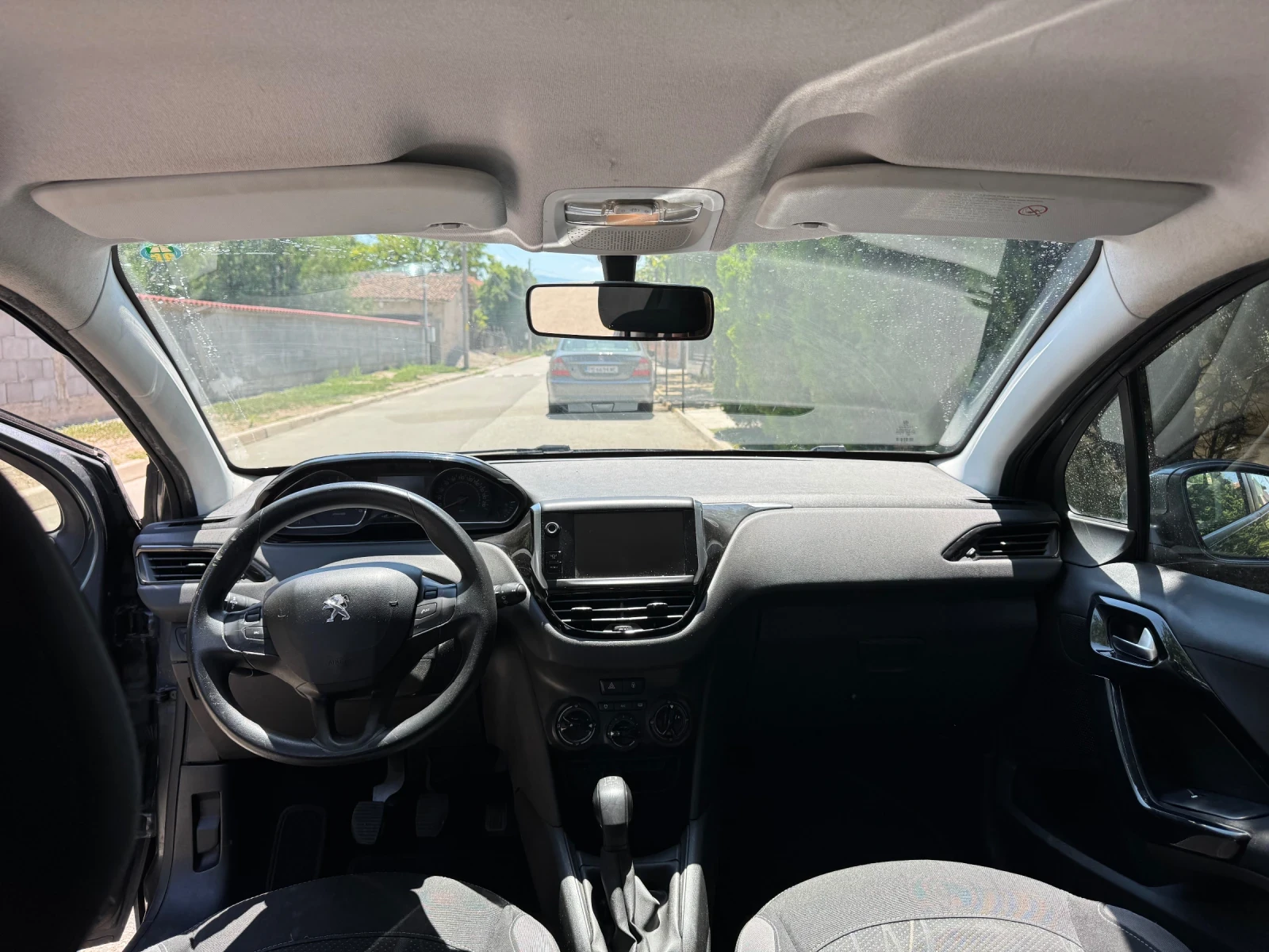 Peugeot 208 1.4HDI / Euro 5B - изображение 10