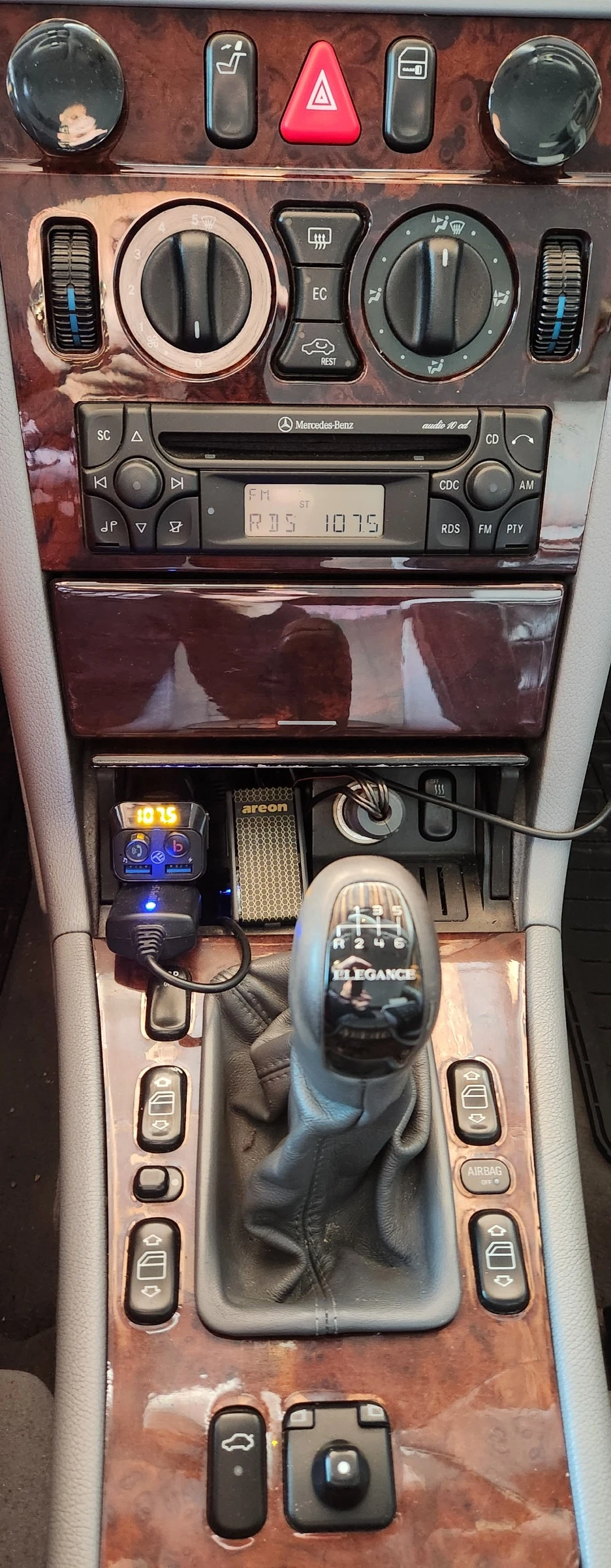 Mercedes-Benz E 220 | Mobile.bg — изображение 11