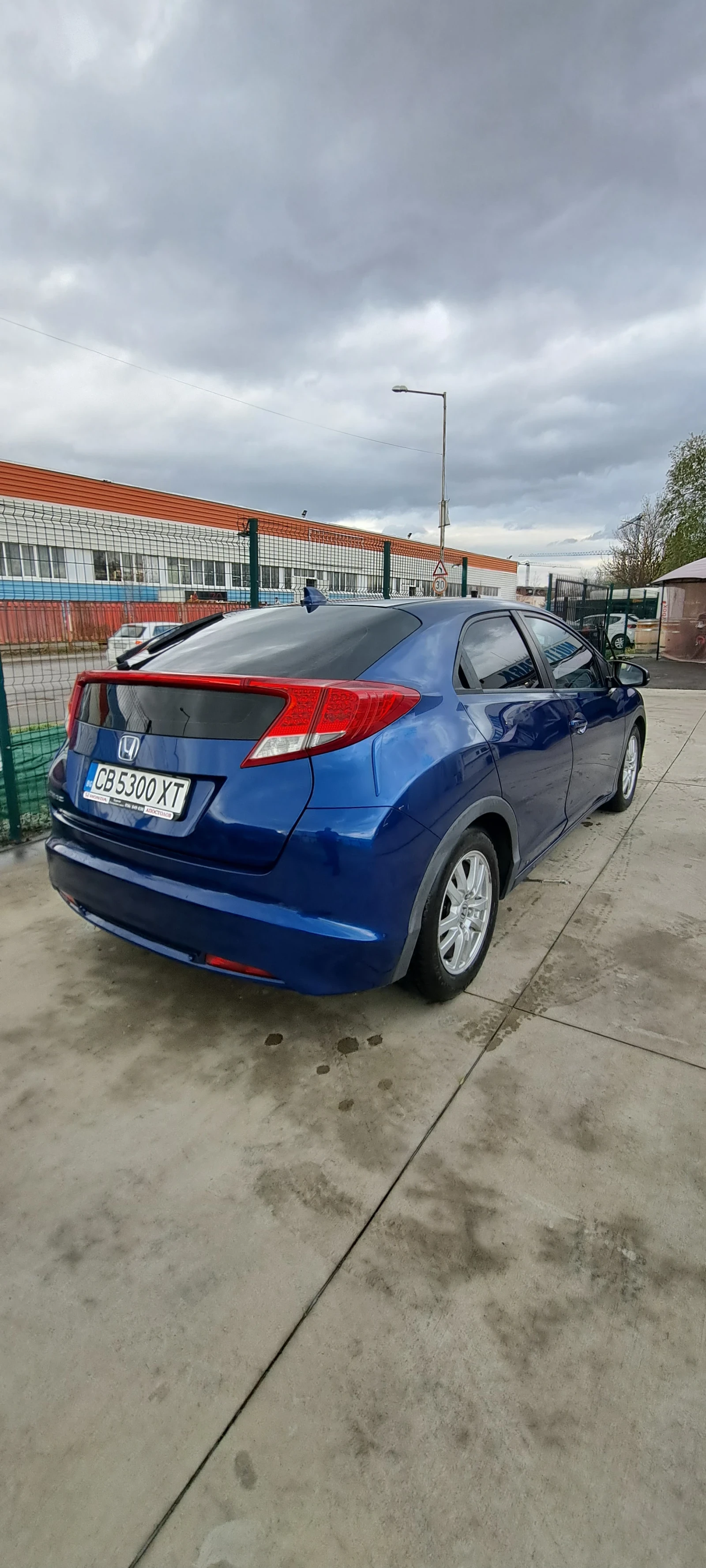 Honda Civic 2.2 i-dtec - изображение 6