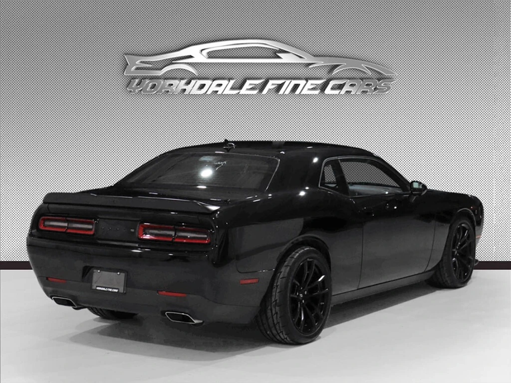 Dodge Challenger * R/T / Manual Transmission / Back Up Camera / Blu - изображение 4