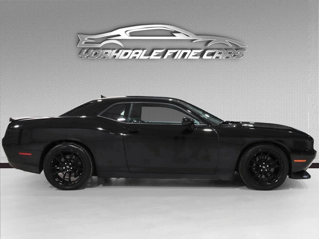 Dodge Challenger * R/T / Manual Transmission / Back Up Camera / Blu - изображение 3