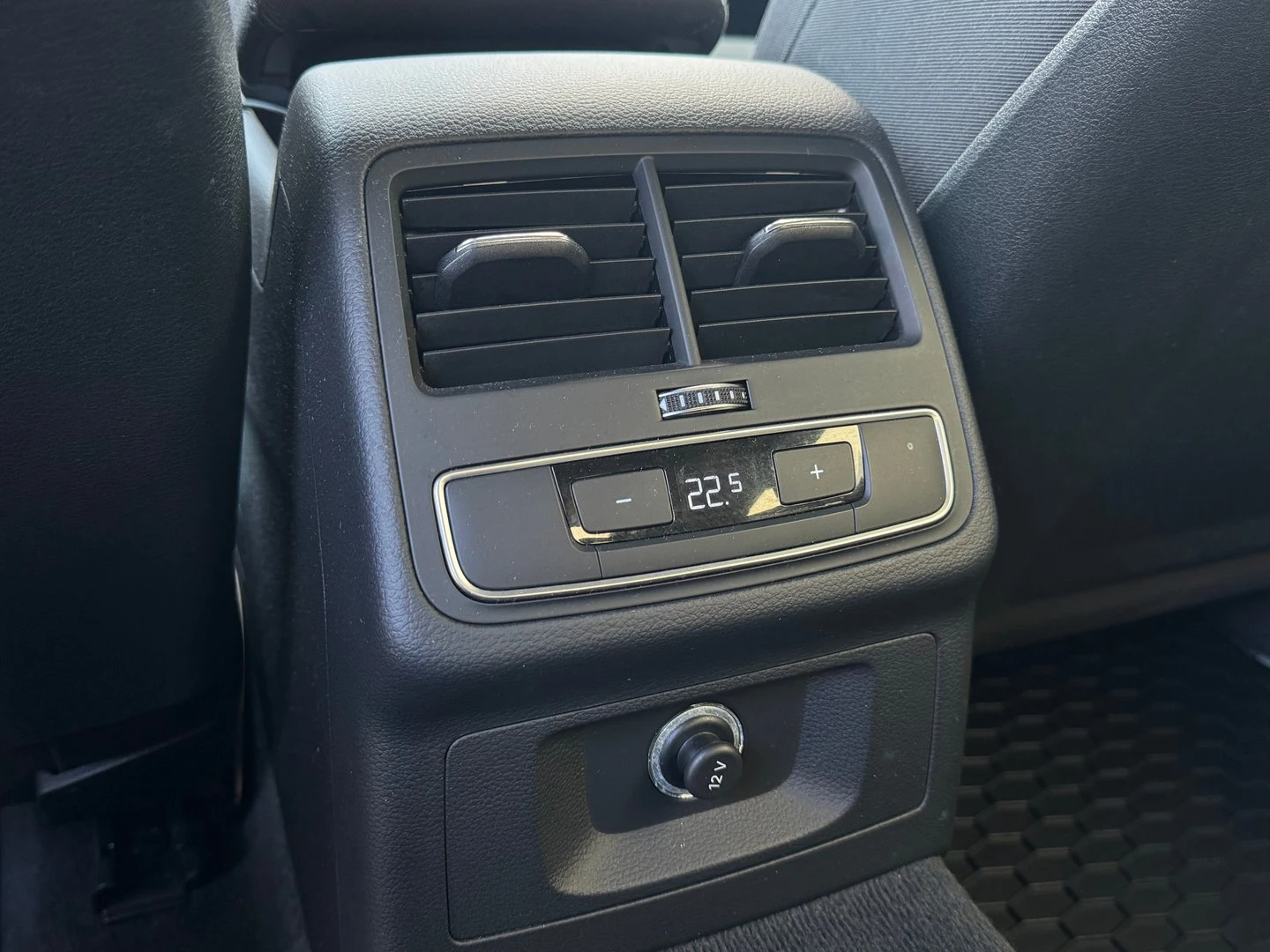 Audi A5 Sport 2.0 TDI | Mobile.bg � ����������� 9