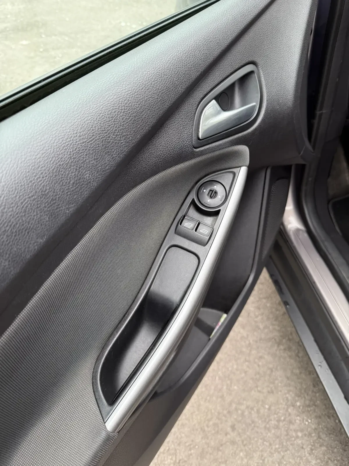 Ford Focus 1.0 ecoboost , снимка 15 - Автомобили и джипове - 53506138