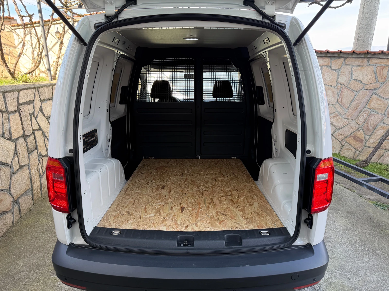 VW Caddy 1.4 CNG ����� N1 KLIMA  EURO 6  | Mobile.bg � ����������� 13