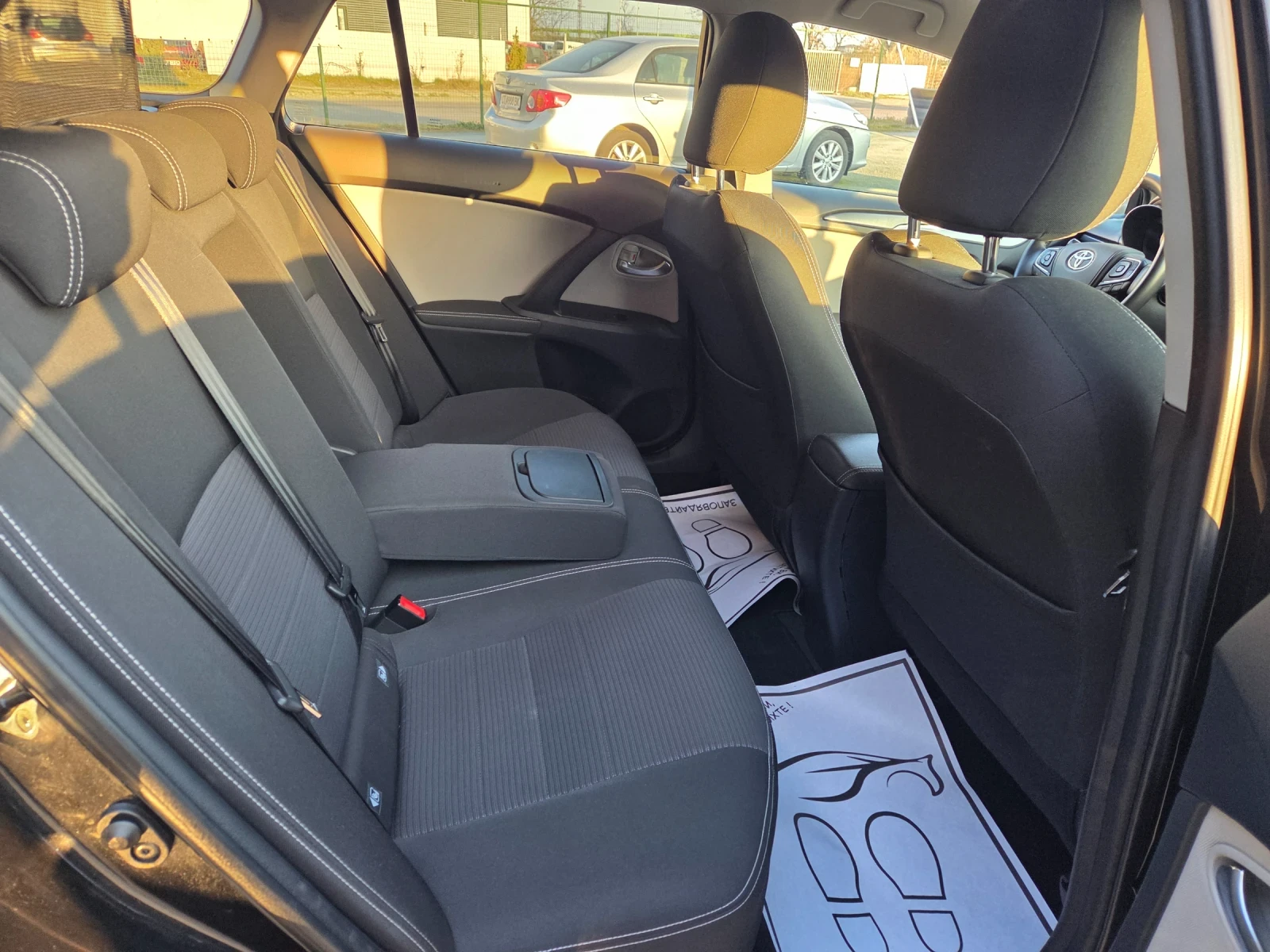 Toyota Avensis 2, 0D4D143ks6skLEDNAVIFACEEU6, снимка 14 - Автомобили и джипове - 53841742