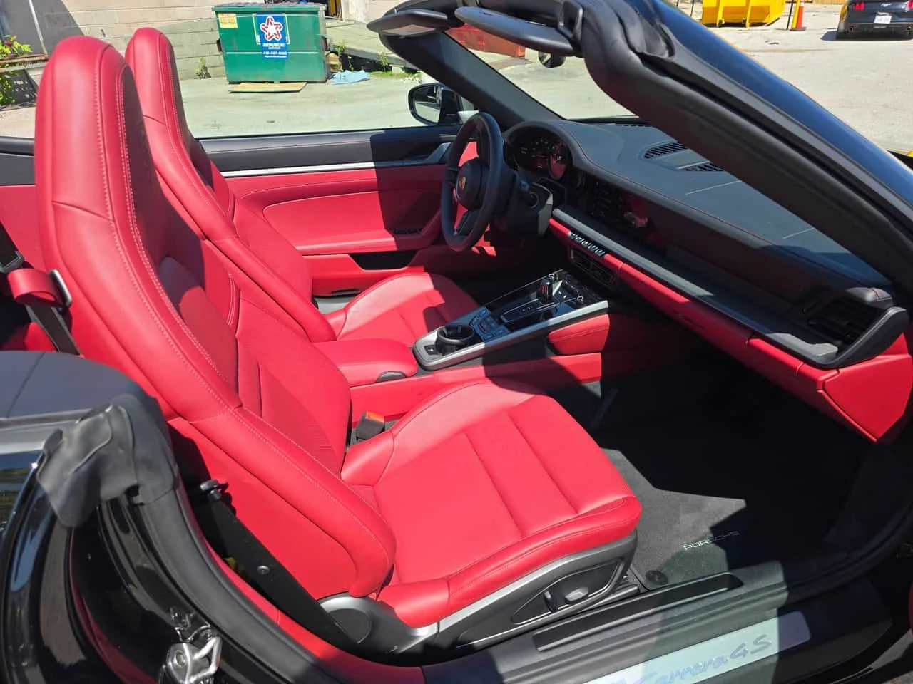 Porsche 911  Carrera 4S Cabriolet| 2 Ключа| , снимка 10 - Автомобили и джипове - 54700201