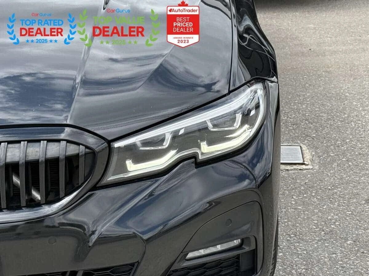 BMW 330 * 330i //M PKG SHADOWLINE | PANO | LOADED * CARFAX, снимка 2 - Автомобили и джипове - 54904160