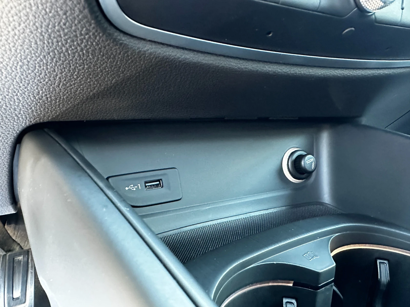 Audi A3 Sportback/S line/ГАРАНЦИЯ, снимка 14 - Автомобили и джипове - 55027340