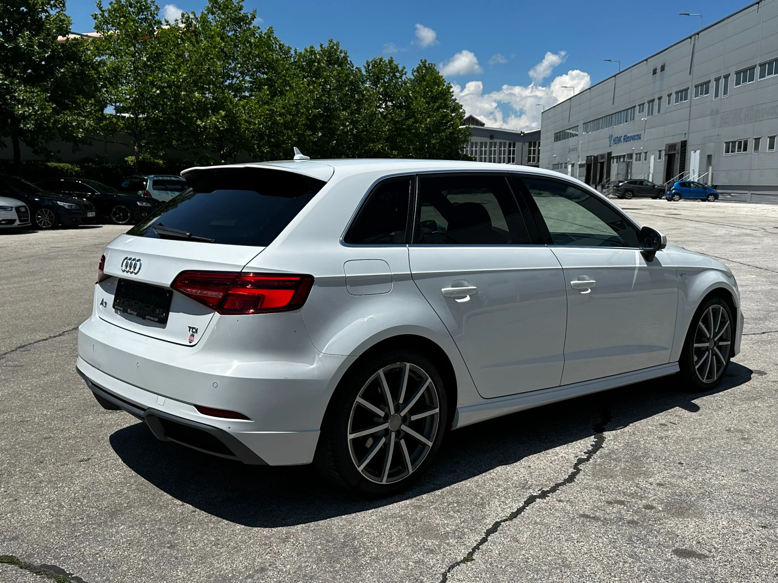 Audi A3 Sportback/S line/ГАРАНЦИЯ, снимка 4 - Автомобили и джипове - 55027340