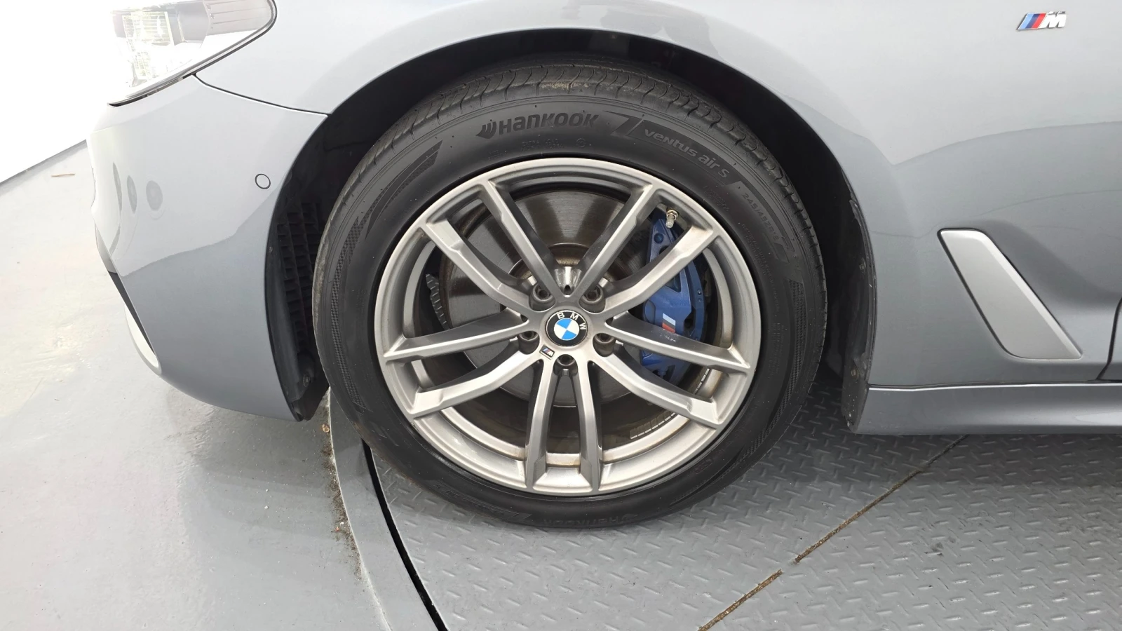 BMW 530 Xdrive* B48* HeadUp* Navi* Pano* Keyless, снимка 5 - Автомобили и джипове - 55282565