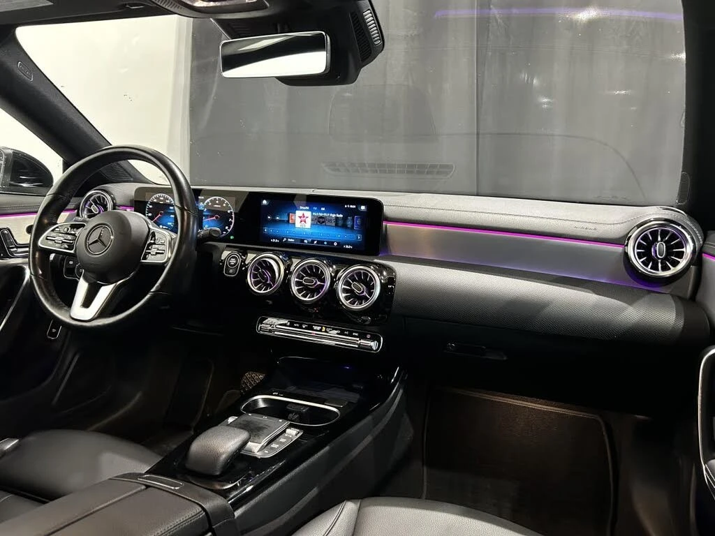 Mercedes-Benz CLA * KEYLESS * AWD * Автокредит * (Цена до България), снимка 12 - Автомобили и джипове - 55572808