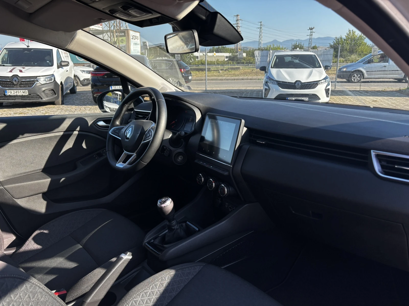 Renault Clio 1.0Tce/100к.с, снимка 15 - Автомобили и джипове - 55595488