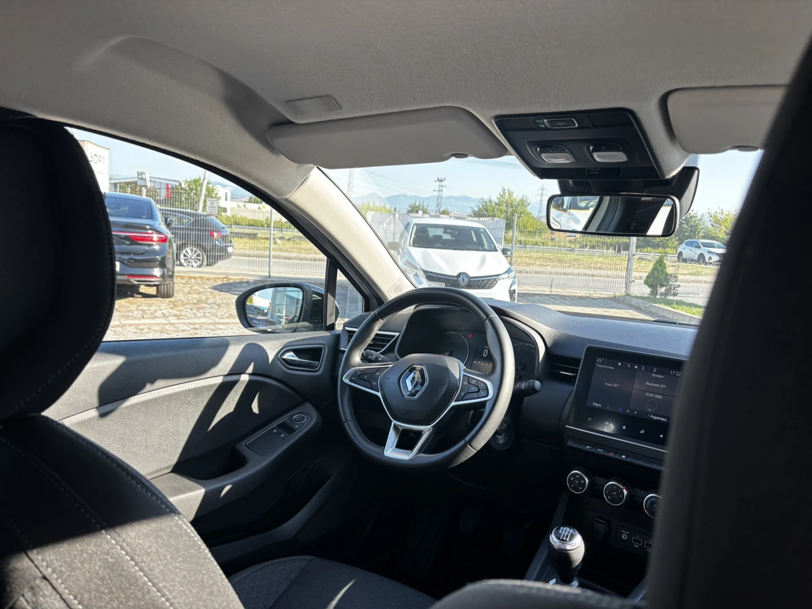 Renault Clio 1.0Tce/100к.с, снимка 17 - Автомобили и джипове - 55595488