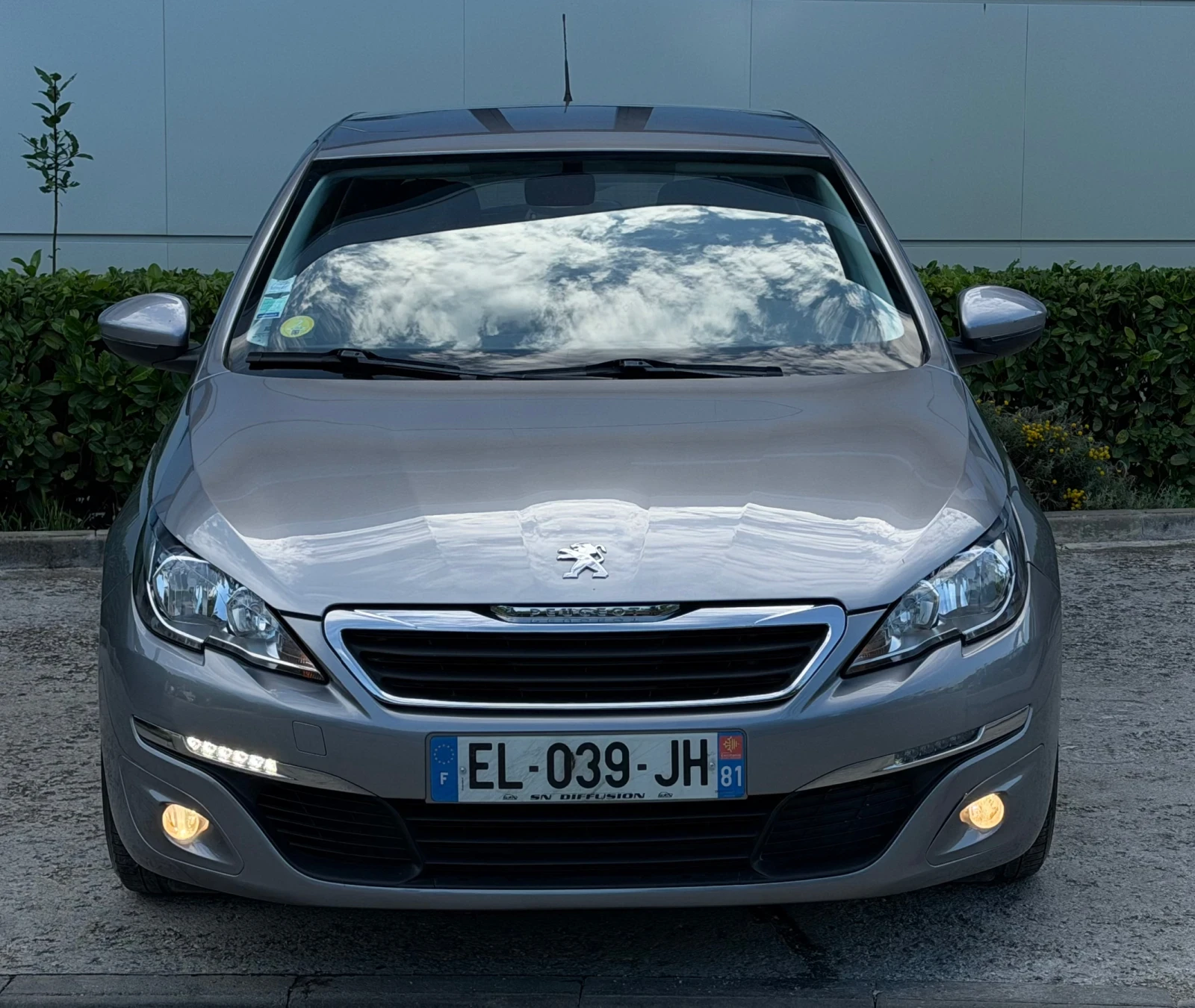 Peugeot 308 1.6 HDi  120ps Style, снимка 2 - Автомобили и джипове - 55962635