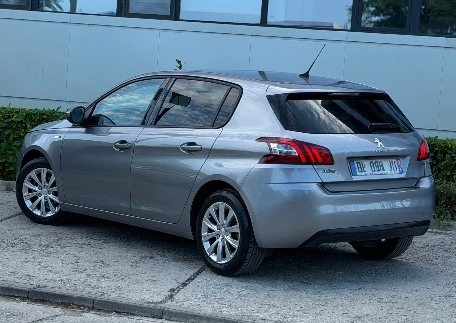 Peugeot 308 1.6 HDi  120ps Style, снимка 6 - Автомобили и джипове - 55962635