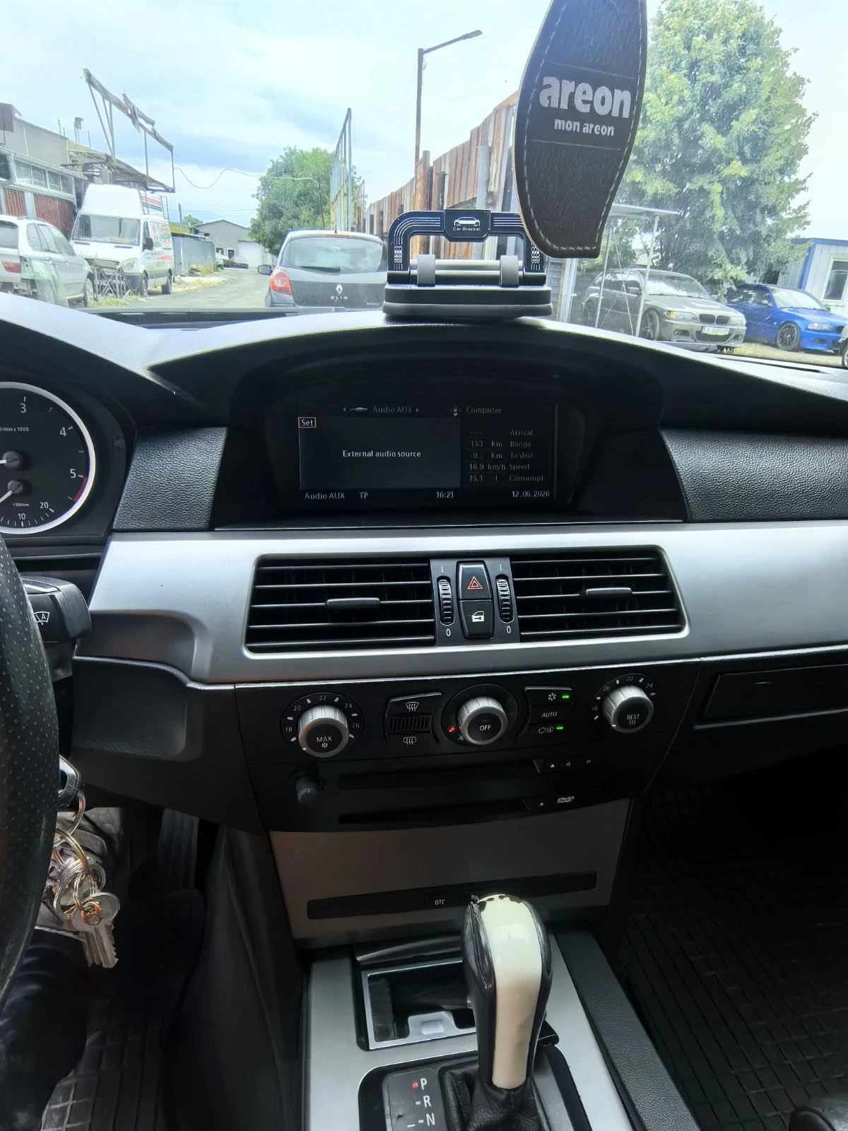 BMW 525 E61, снимка 8 - Автомобили и джипове - 56172951