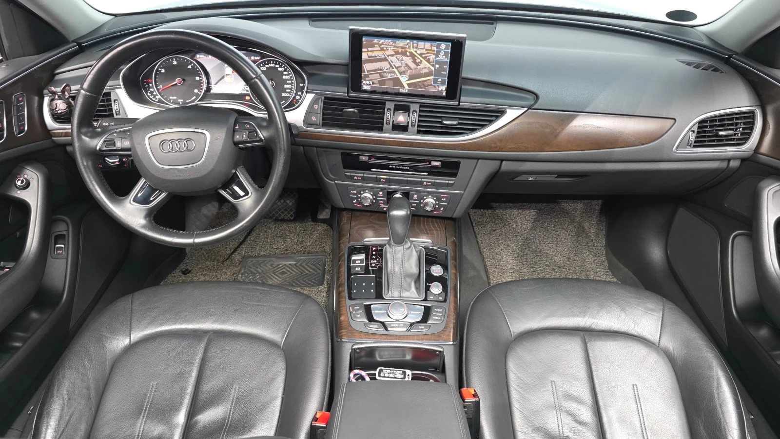 Audi A6 35 TDI, снимка 6 - Автомобили и джипове - 56338631