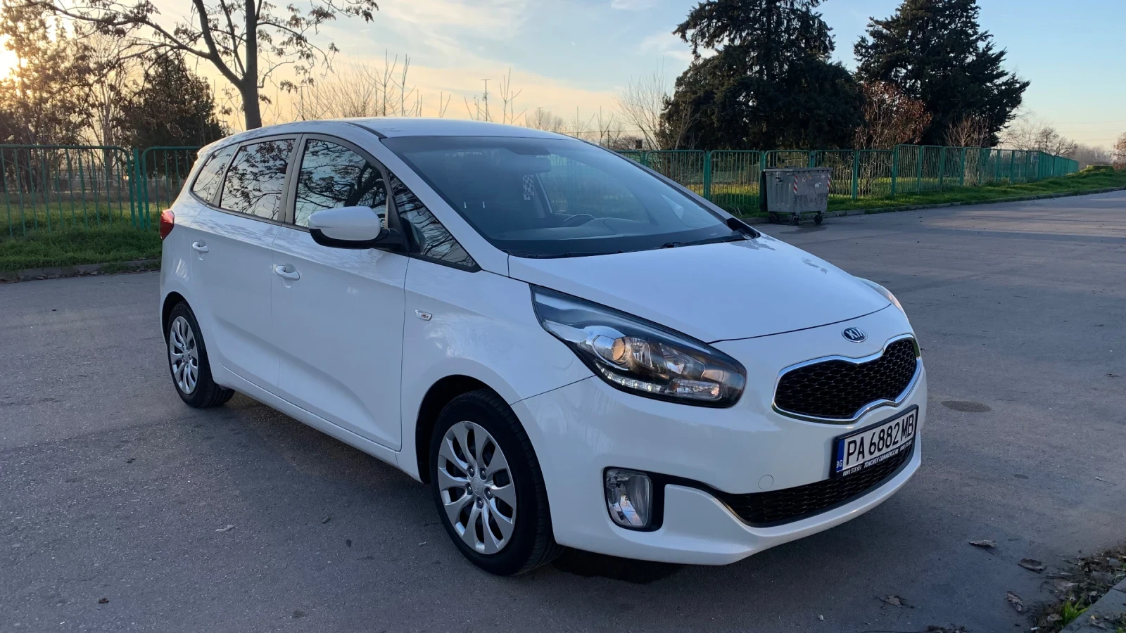 Kia Carens 1.6 | Mobile.bg � ����������� 8