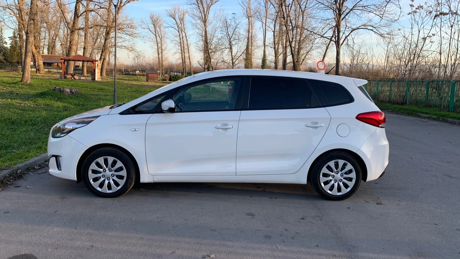 Kia Carens 1.6 | Mobile.bg � ����������� 3