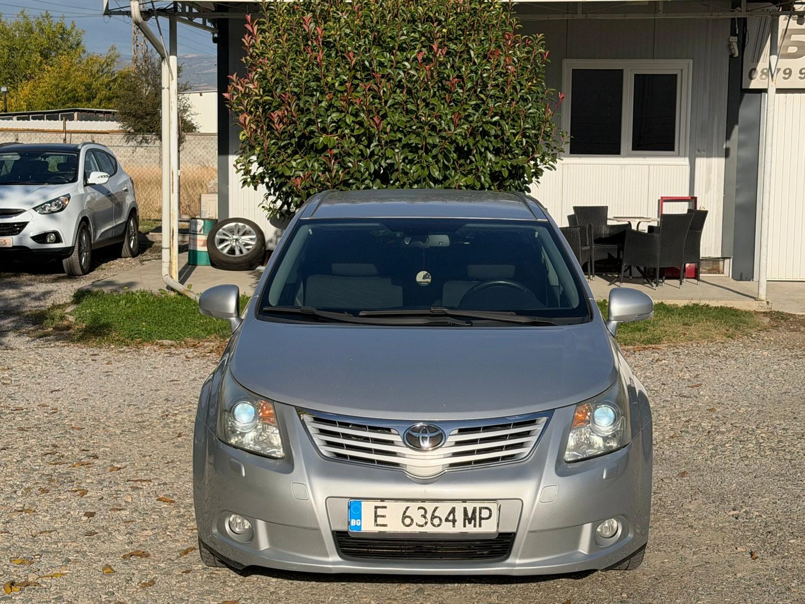 Toyota Avensis AUTOMATIC, снимка 2 - Автомобили и джипове - 56449428