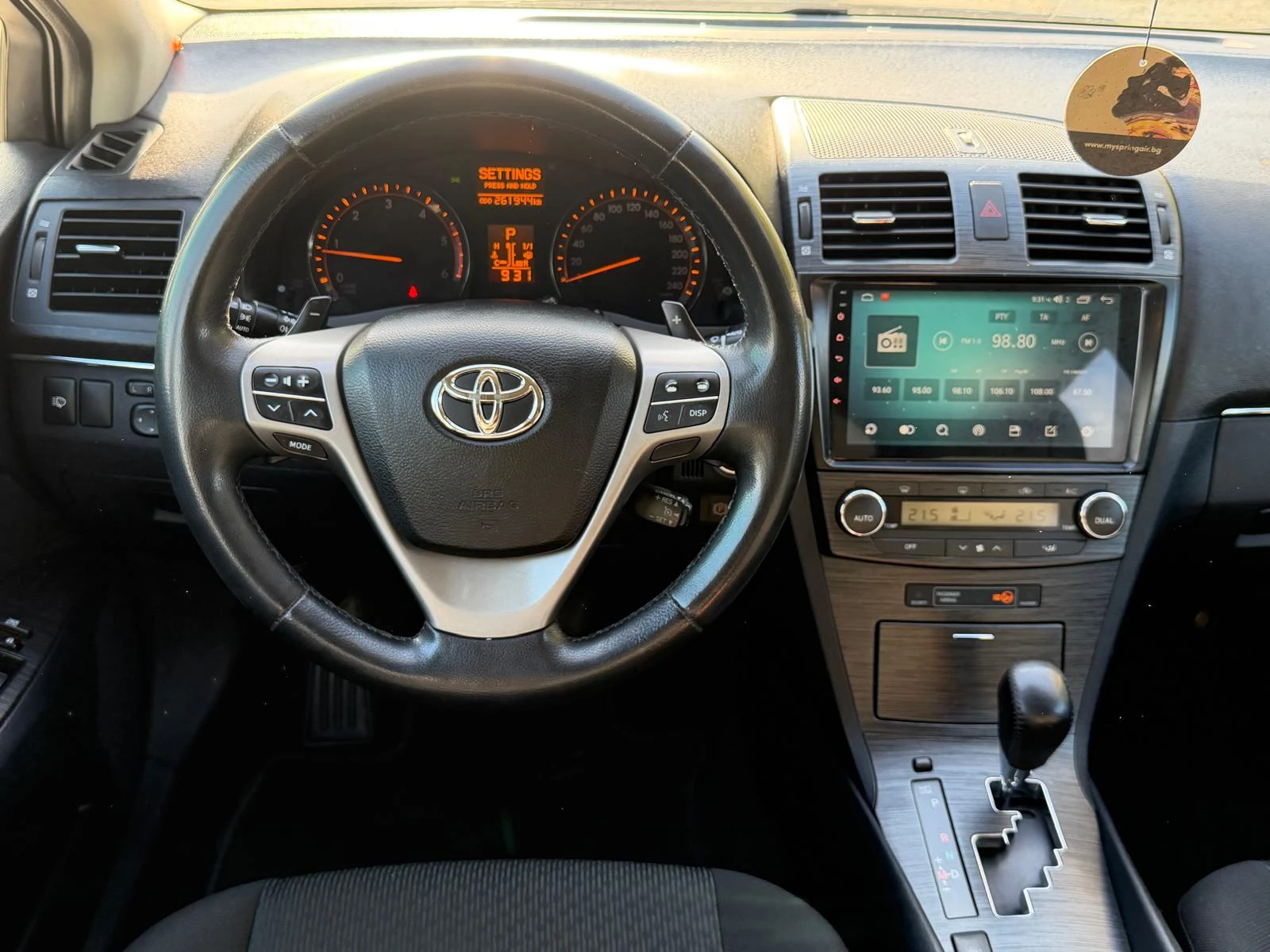 Toyota Avensis AUTOMATIC, снимка 11 - Автомобили и джипове - 56449428