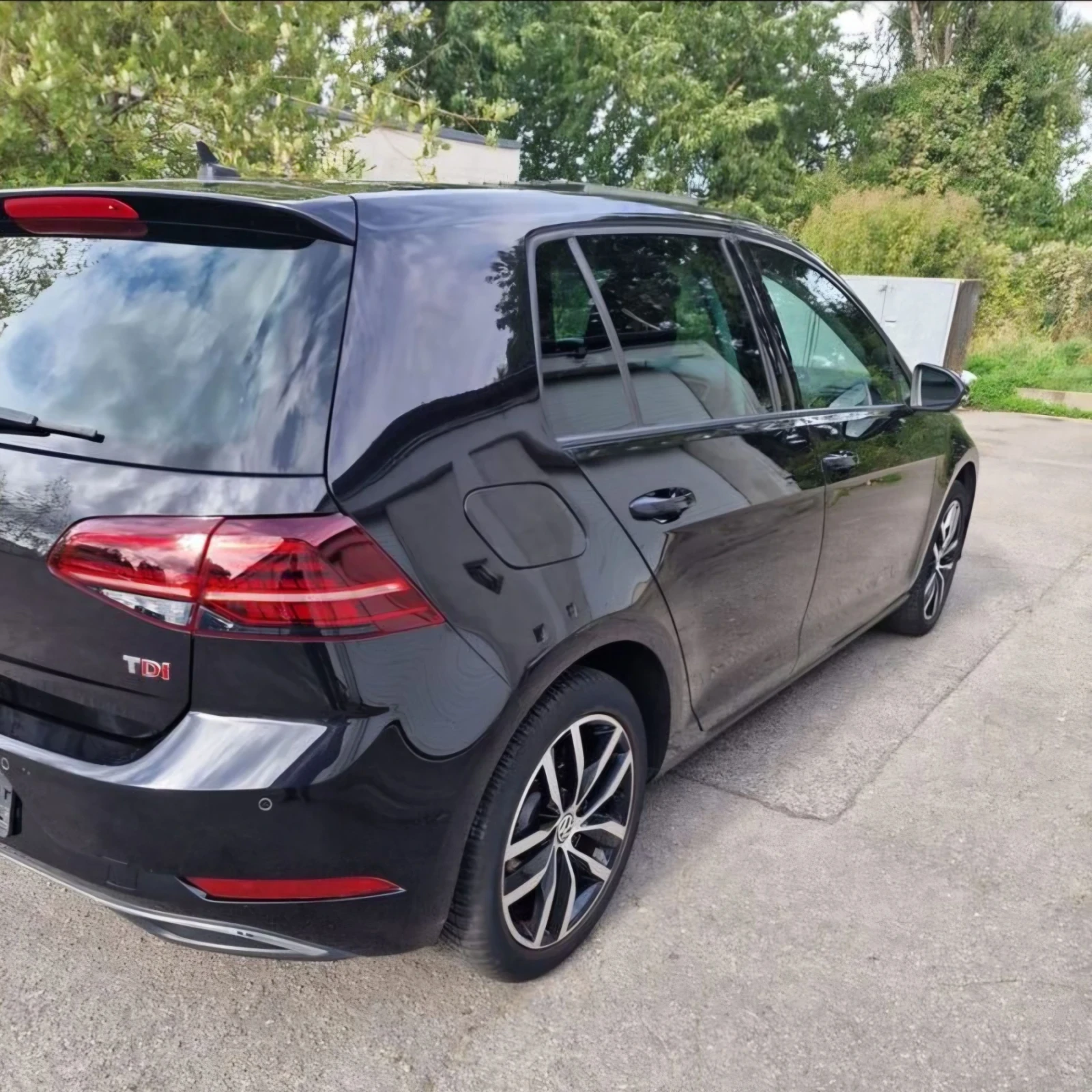 VW Golf Учебен 1.6 116к.с., снимка 3 - Автомобили и джипове - 56522947