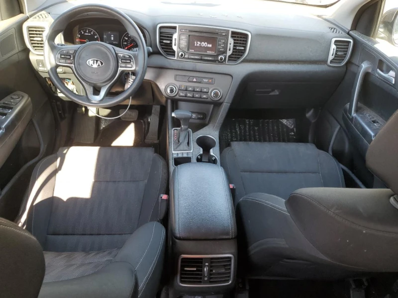 Kia Sportage LX, снимка 9 - Автомобили и джипове - 47957241