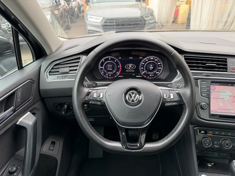 VW Tiguan 2.0TDI* 4x4* СЕРВИЗНА КНИЖКА С ПЪЛНА ИСТОРИЯ В VW, снимка 11 - Автомобили и джипове - 53006554