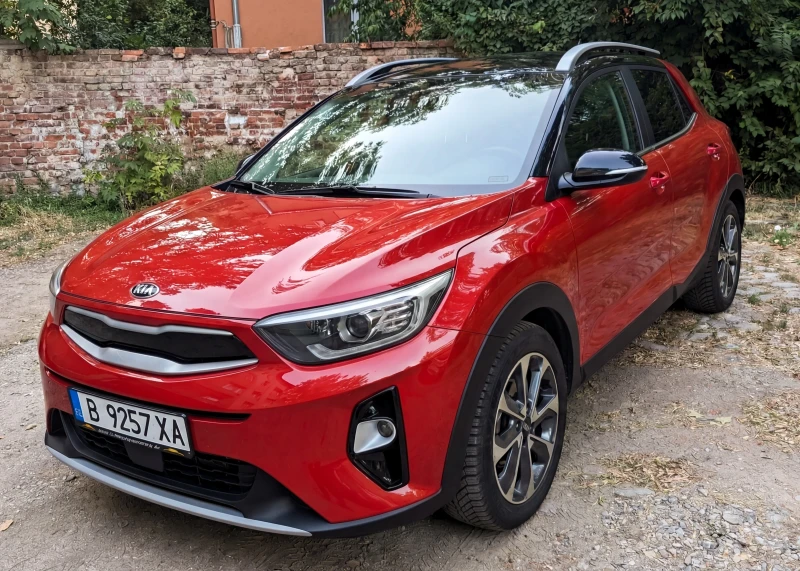 Kia Stonic Platinum CRDi, снимка 2 - Автомобили и джипове - 53251718