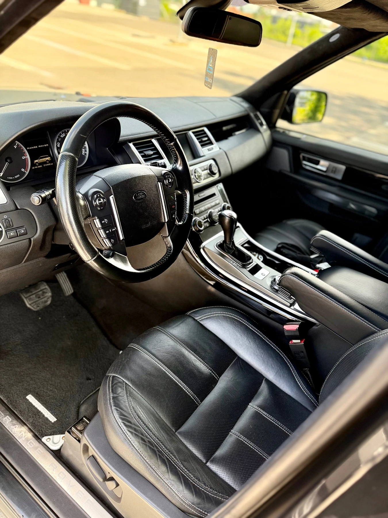 Land Rover Range rover 3.0 SPORT HSE - изображение 9