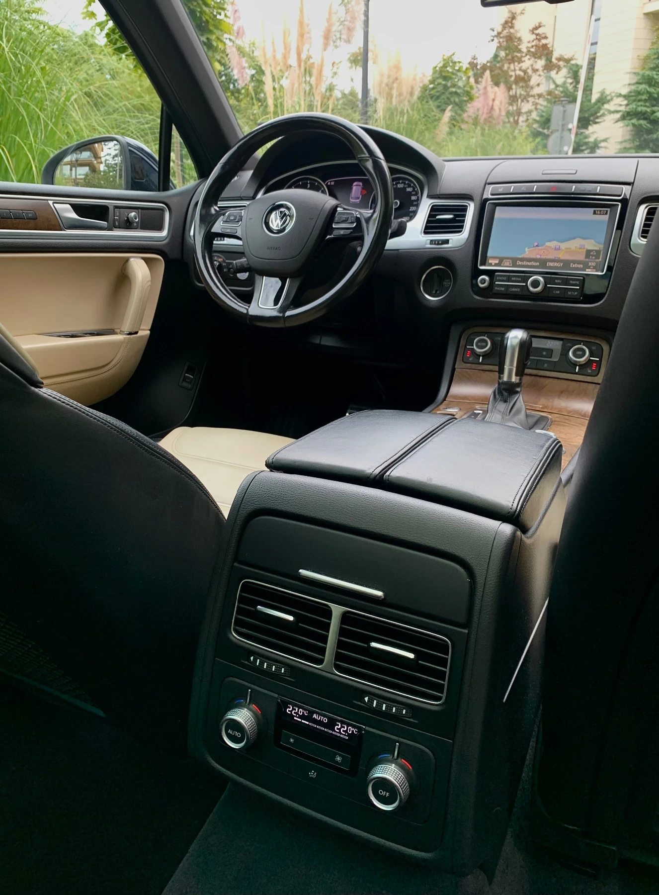 VW Touareg 4.2TDI Exclusive Face Distronic   360* | Mobile.bg   9