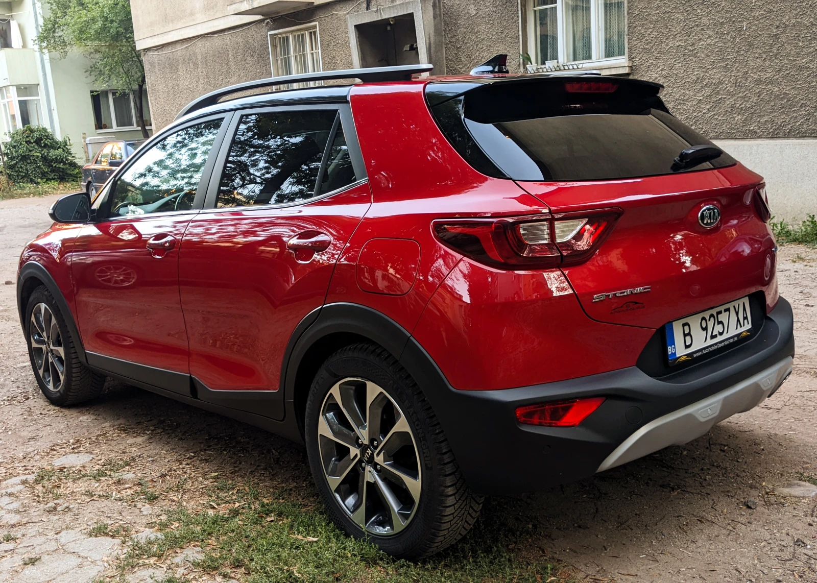 Kia Stonic Platinum CRDi - изображение 3