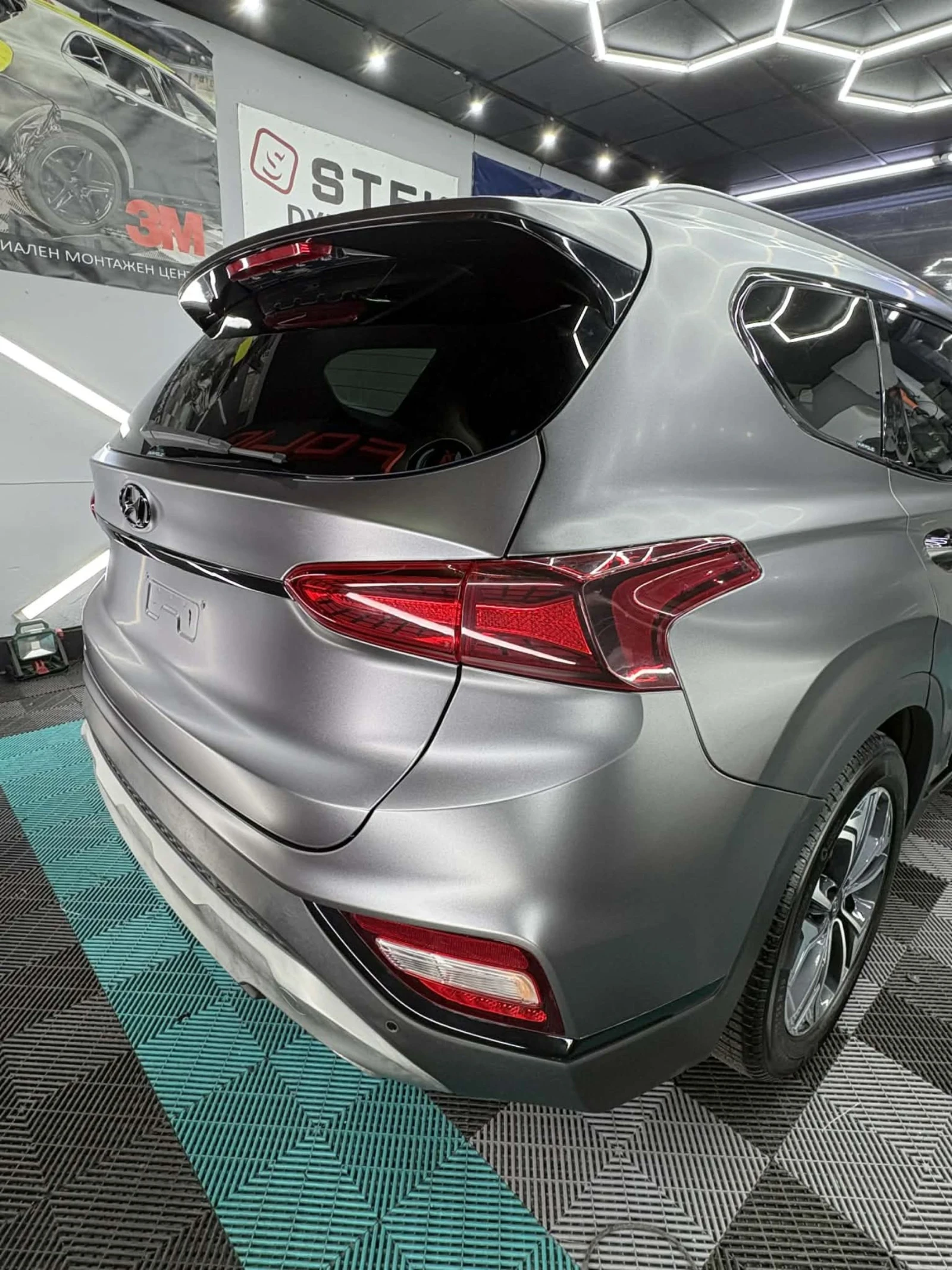 Hyundai Santa fe  2.2 CRDi 4x4 Premium Панорама / 360  / Кожа / Ада, снимка 7 - Автомобили и джипове - 53953910