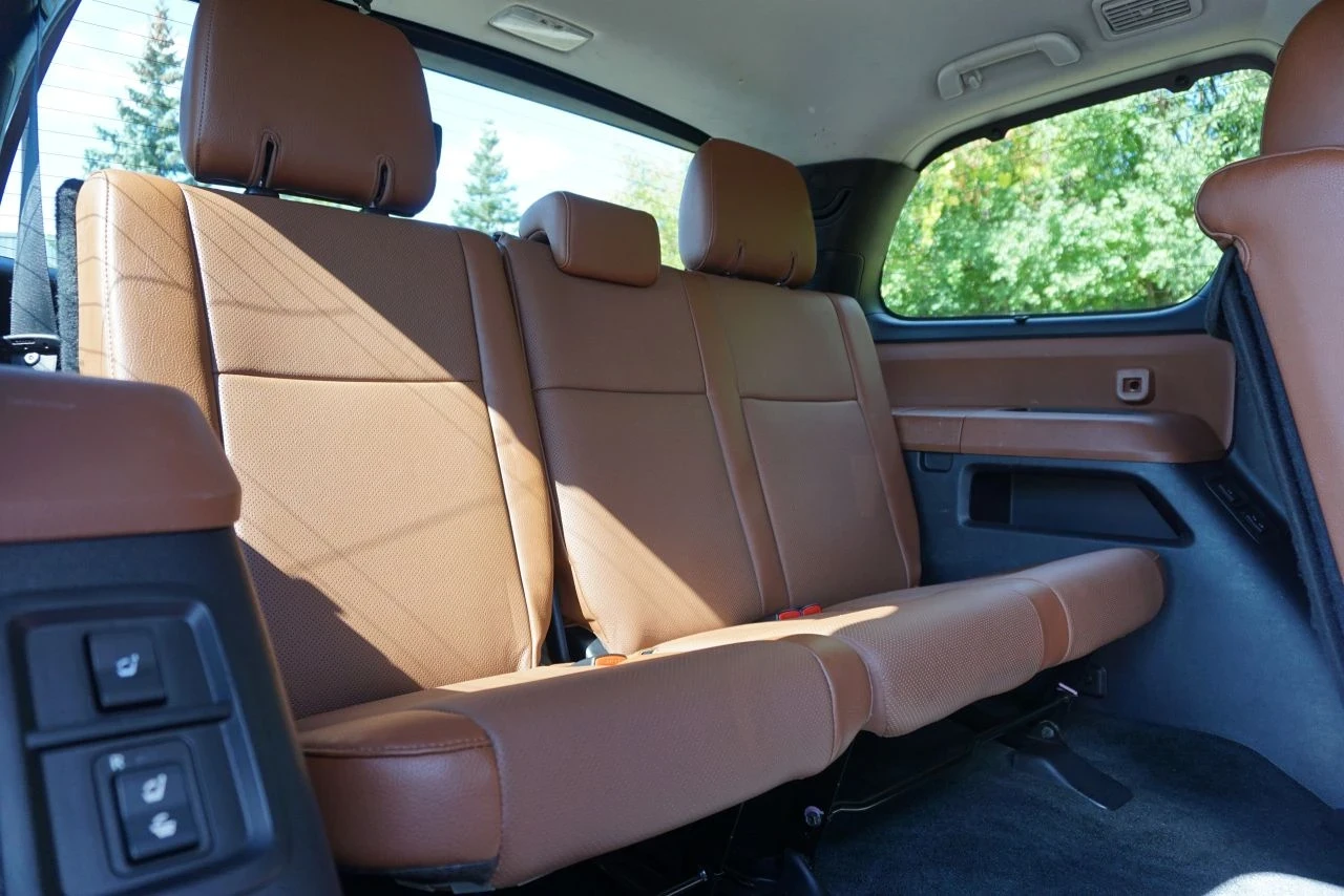 Toyota Sequoia Platinum , снимка 16 - Автомобили и джипове - 54115385