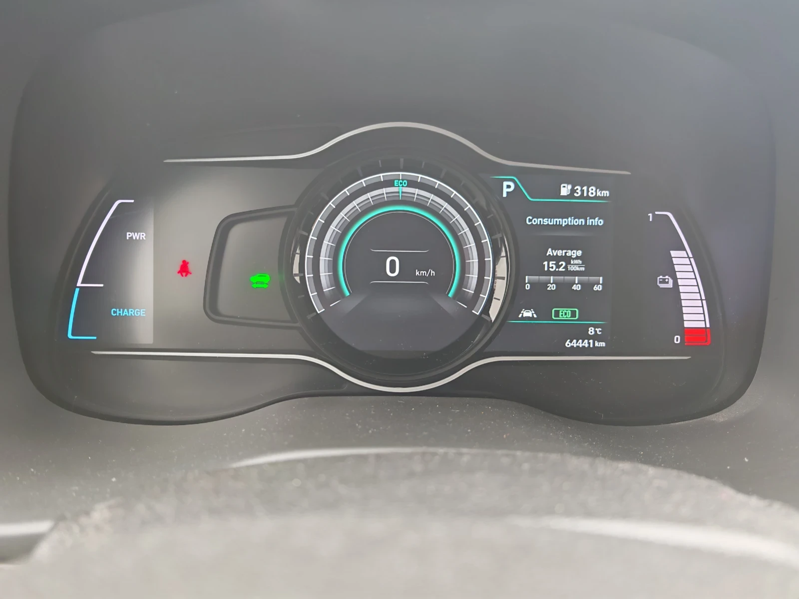 Hyundai Kona, снимка 6 - Автомобили и джипове - 54377359