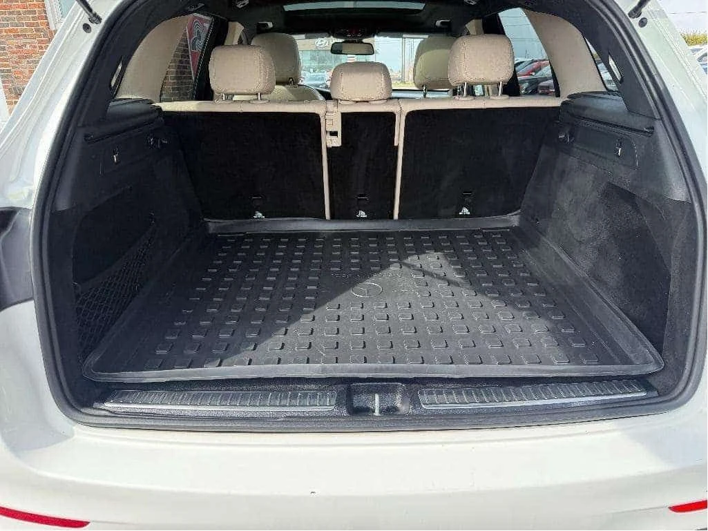 Mercedes-Benz GLC 300 * 300 4M * CARFAX * БЕЗ ПЪРВОНАЧАЛНА ВНОСКА, снимка 13 - Автомобили и джипове - 54544063