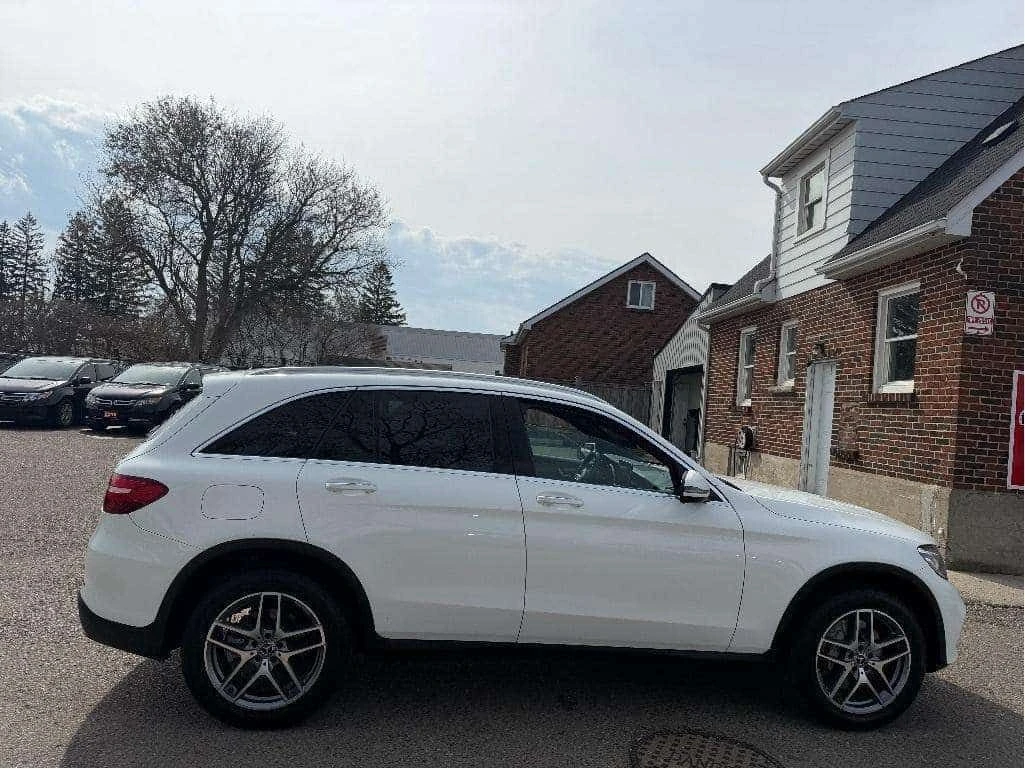 Mercedes-Benz GLC 300 * 300 4M * CARFAX * БЕЗ ПЪРВОНАЧАЛНА ВНОСКА, снимка 7 - Автомобили и джипове - 54544063