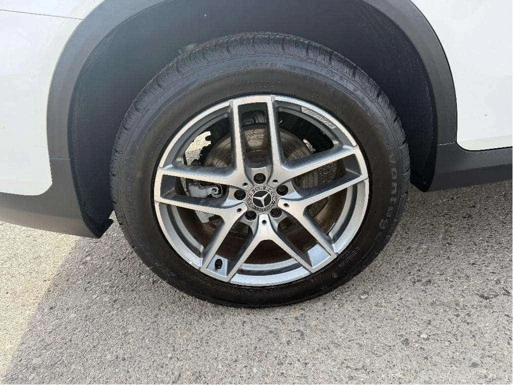 Mercedes-Benz GLC 300 * 300 4M * CARFAX * БЕЗ ПЪРВОНАЧАЛНА ВНОСКА, снимка 8 - Автомобили и джипове - 54544063
