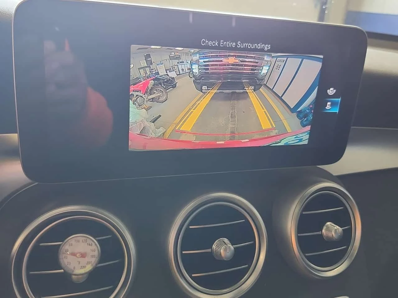 Mercedes-Benz GLC 300  | AMG PACK | PANO | MEMORY | , снимка 11 - Автомобили и джипове - 54944323