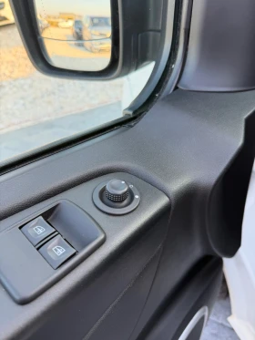 Renault Trafic 9-!    ! | Mobile.bg    13