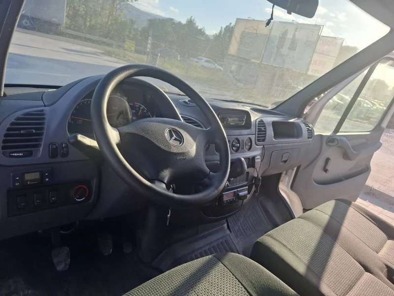 Mercedes-Benz 412 Sprinter 411 CDI, снимка 11 - Бусове и автобуси - 52839671