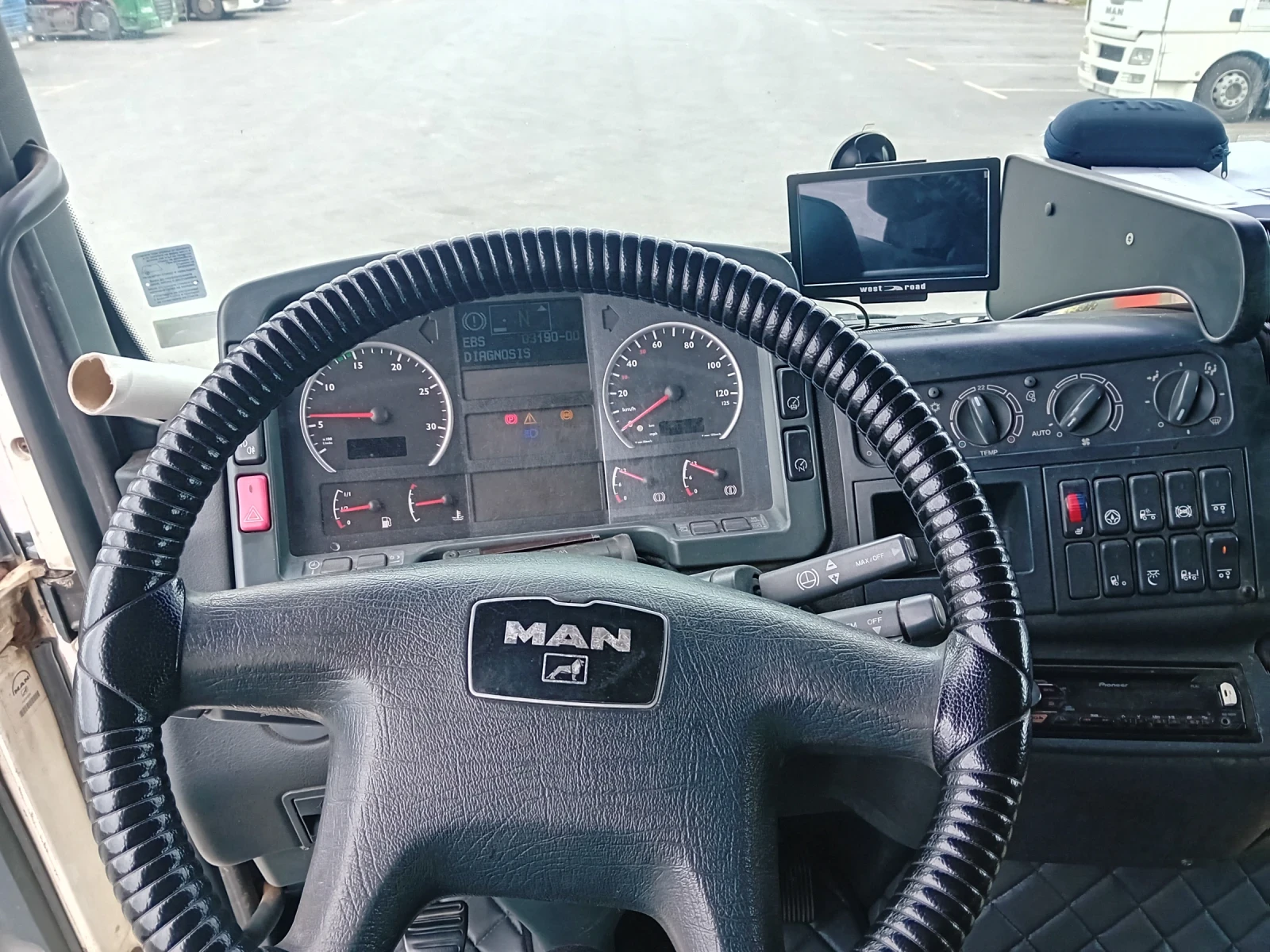 Man Tga 26.460 - изображение 9