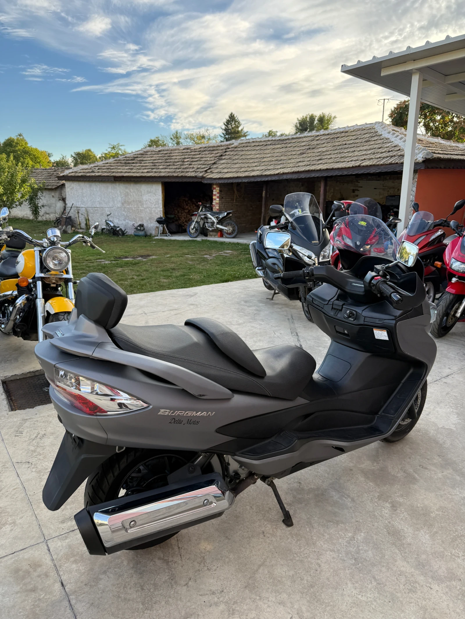 Suzuki Burgman 400 - изображение 6