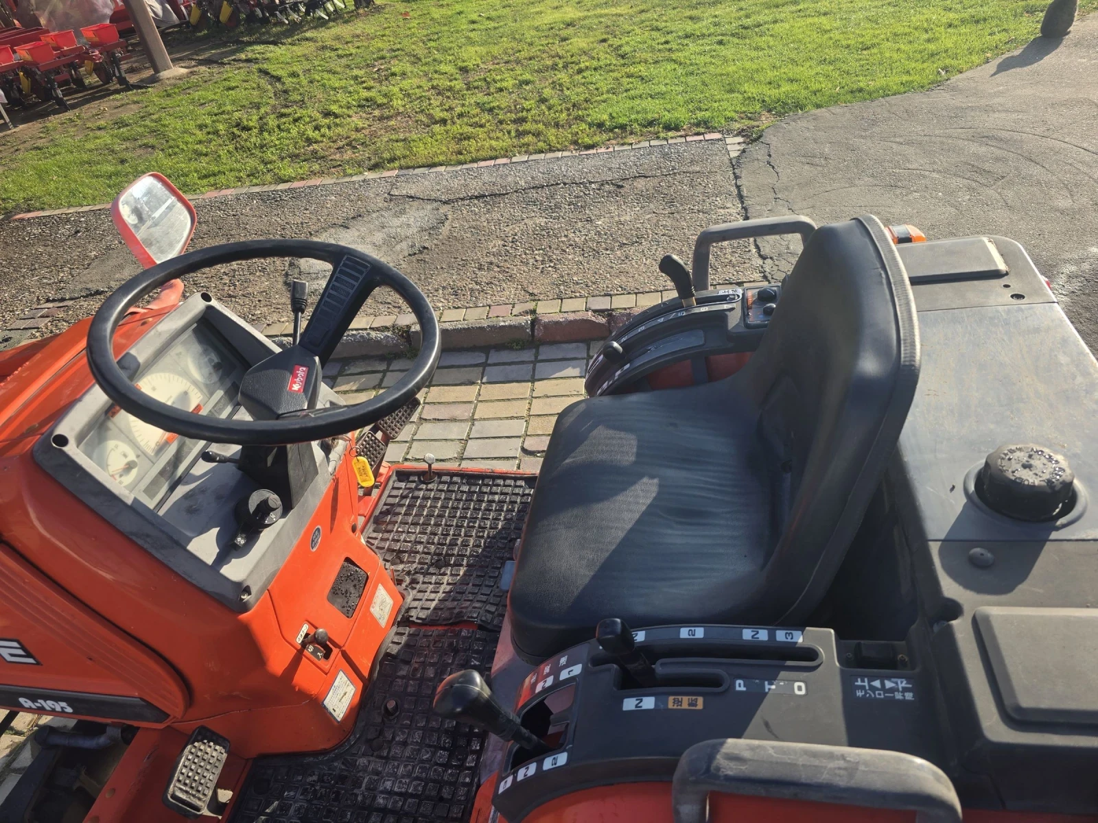 Трактор Kubota Асте 195 - изображение 3