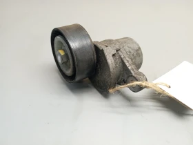 Обтегач пистов ремък Пежо 2008 1.6хди (2)